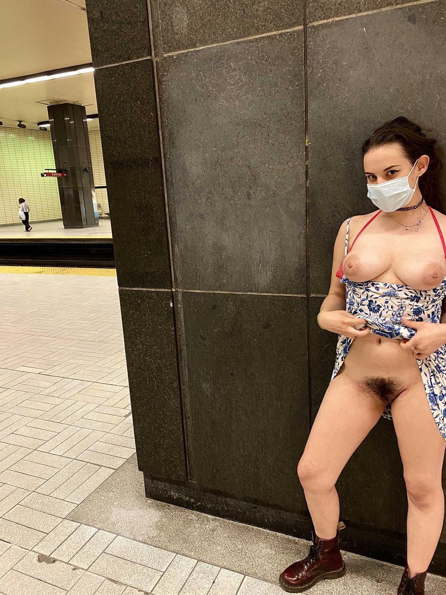 SoothingCora from Bury,United Kingdom